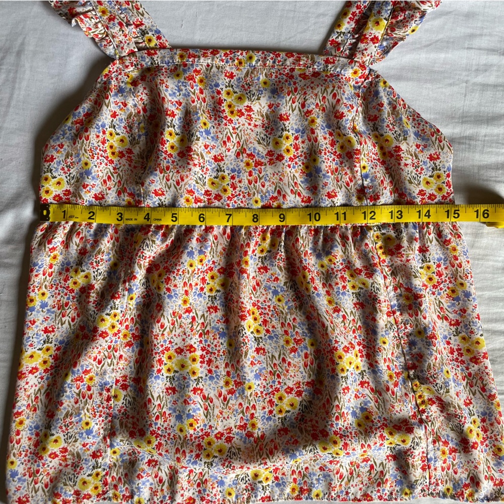 Ditsy Ruffle Strap Top - Picture 6 of 8